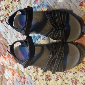 Teva Women's Tirra Strappy Water Hiking Sandals sz 8